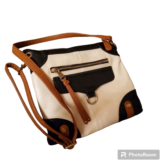 Weatherproof Quilted Barn Jacket and Free Bag - Picture 3 of 9